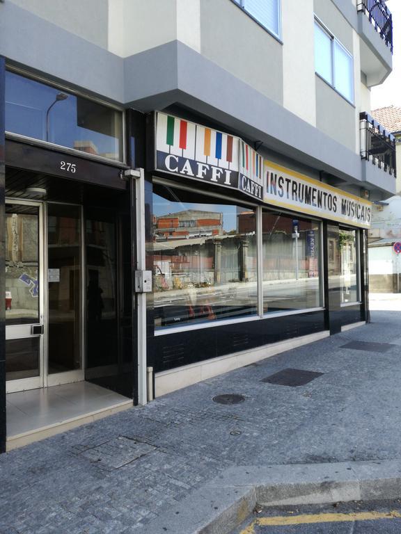Moon City Center Apartment Porto Luaran gambar