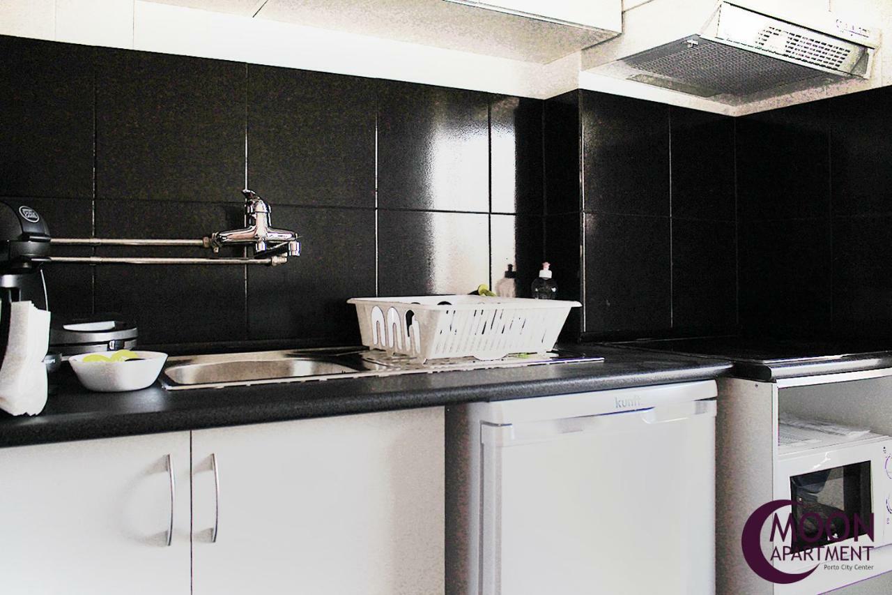Moon City Center Apartment Porto Luaran gambar