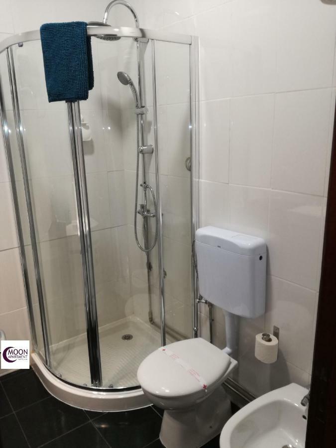 Moon City Center Apartment Porto Luaran gambar